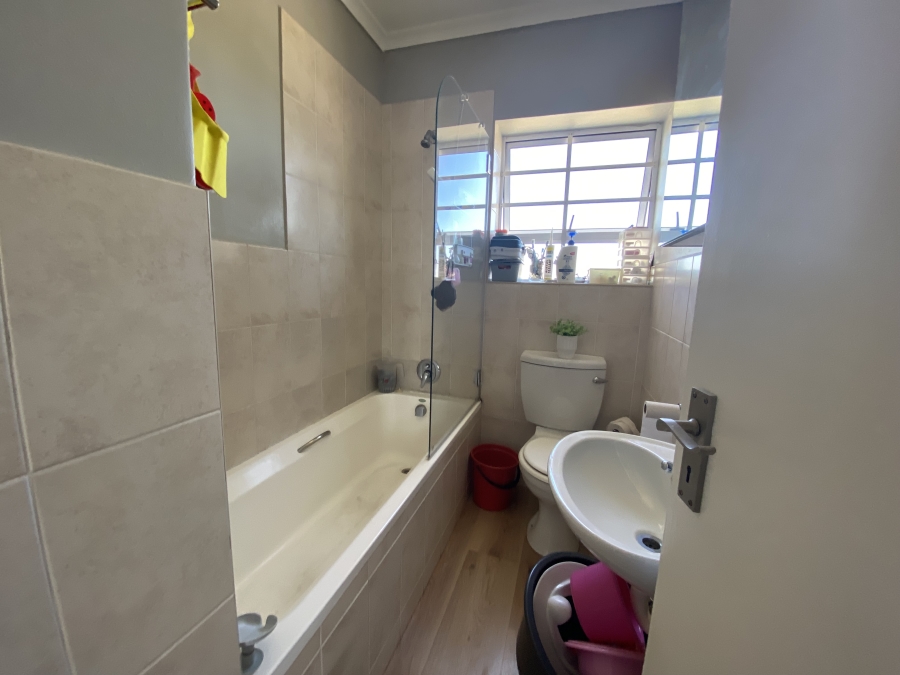 2 Bedroom Property for Sale in Melkbosstrand Central Western Cape